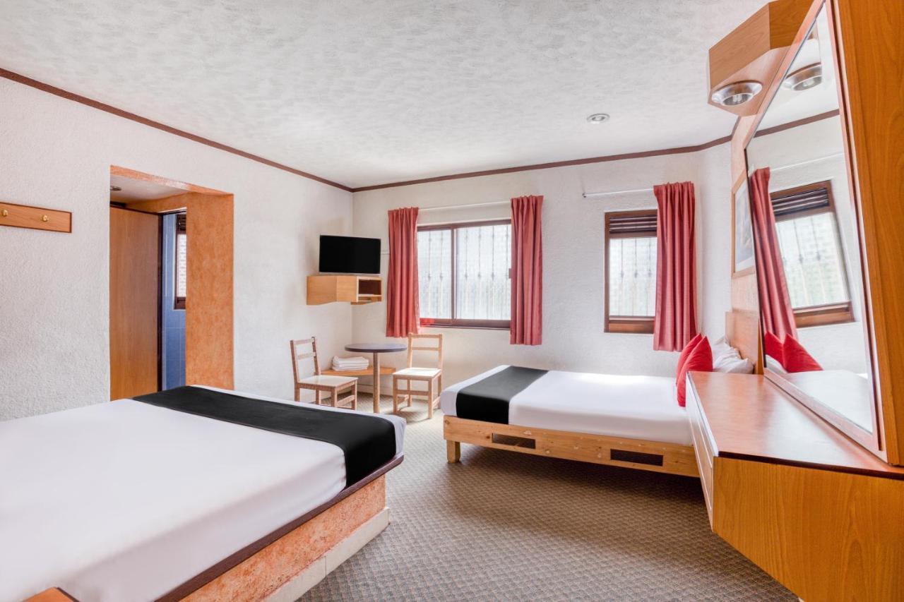 Capital O Hotel Valencia بويبلا المظهر الخارجي الصورة