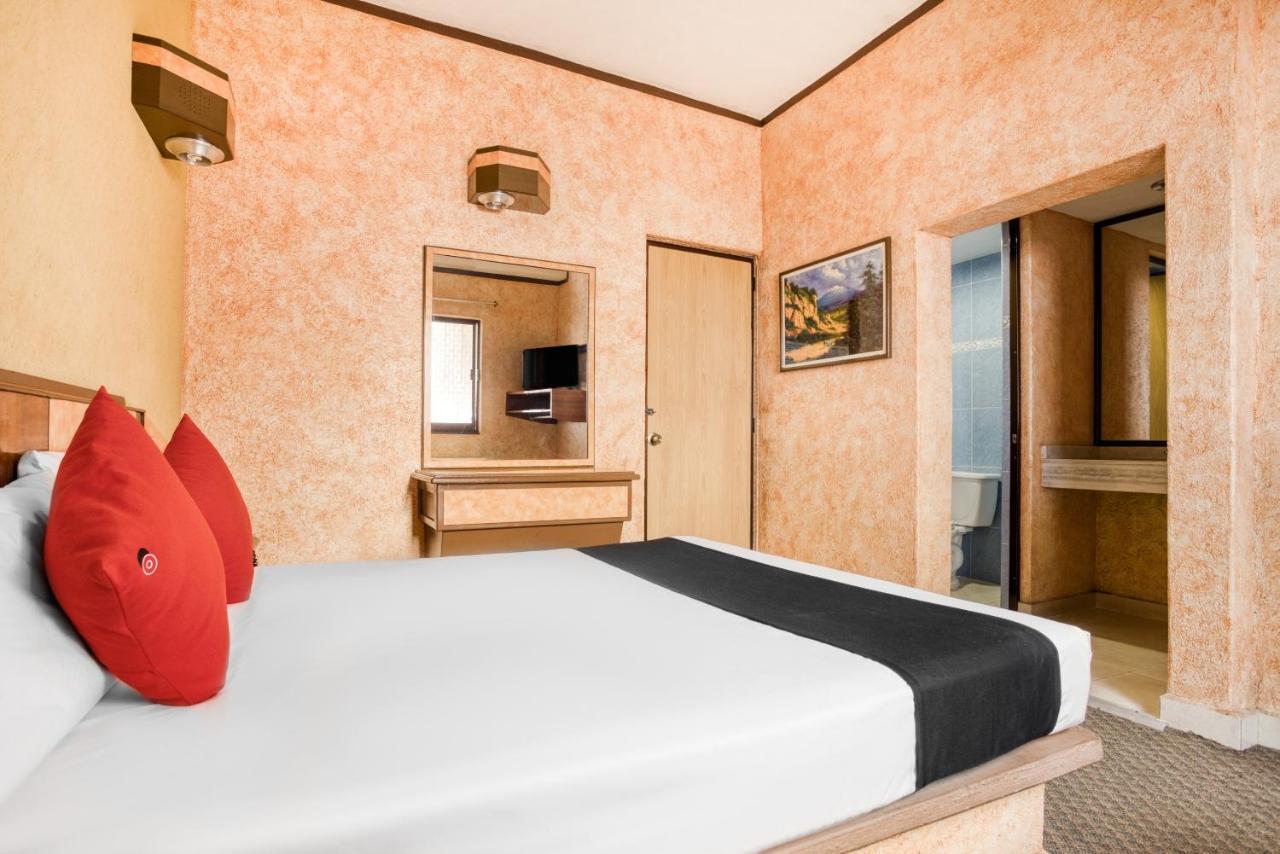 Capital O Hotel Valencia بويبلا المظهر الخارجي الصورة