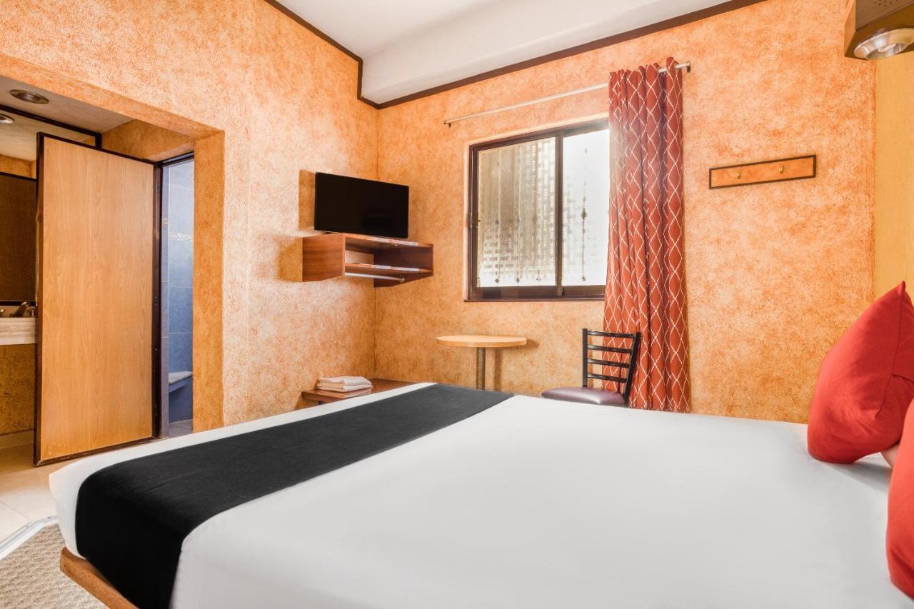 Capital O Hotel Valencia بويبلا المظهر الخارجي الصورة